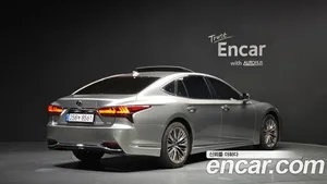 Lexus LS, 2023 — миниатюра 2