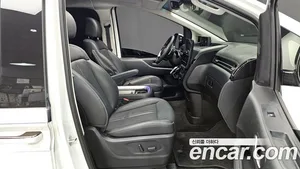 Hyundai Staria, 2024 — миниатюра 11