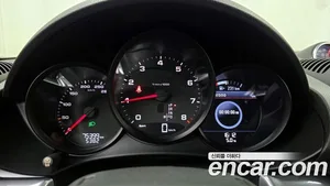 Porsche 718, 2019 — миниатюра 8