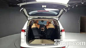 Kia Carnival, 2021 — миниатюра 20