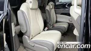 Kia Carnival, 2025 — миниатюра 12