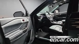 Ford Explorer, 2020 — миниатюра 10