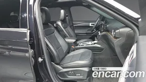 Ford Explorer, 2020 — миниатюра 11