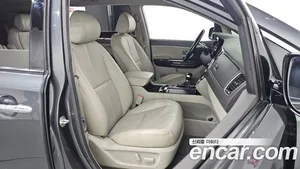 Kia Carnival, 2017 — миниатюра 10