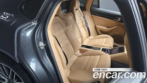 Porsche Panamera, 2021 — миниатюра 13