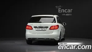 Mercedes-Benz B-Class, 2018 — миниатюра 4