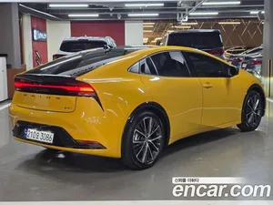 Toyota Prius, 2023 — миниатюра 5