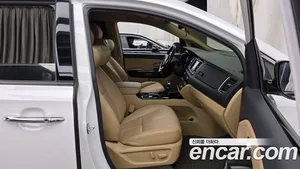 Kia Carnival, 2019 — миниатюра 11