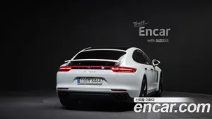 Porsche Panamera, 2018 — миниатюра 4