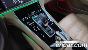 Porsche Panamera, 2018 — миниатюра 9