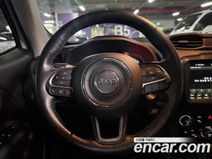 Jeep Renegade, 2021 — миниатюра 10