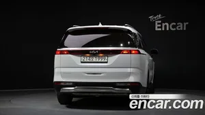 Kia Carnival, 2023 — миниатюра 4