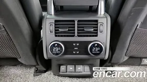 Land Rover Discovery, 2023 — миниатюра 18