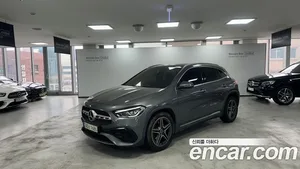 Mercedes-Benz GLA-Class, 2021 — миниатюра 1