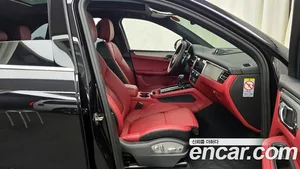 Porsche Macan, 2023 — миниатюра 11