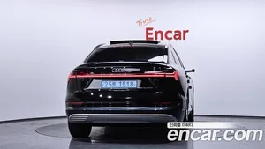 Audi e-tron, 2021 — миниатюра 4