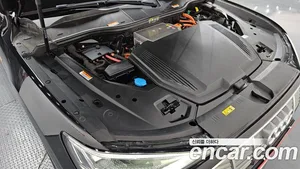Audi e-tron, 2021 — миниатюра 6