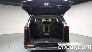 Kia Carnival, 2023 — миниатюра 20