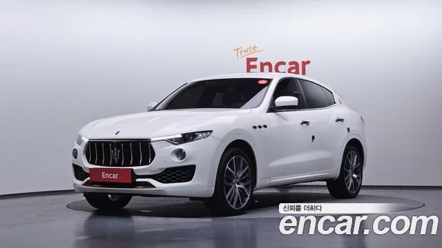 Maserati Levante, 2016 — фото автомобиля из Кореи