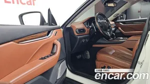 Maserati Levante, 2016 — миниатюра 10