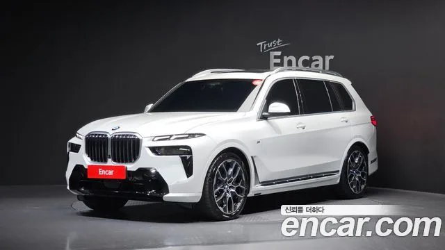 BMW X7, 2024 — фото автомобиля из Кореи