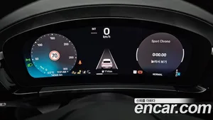 Porsche Macan, 2025 — миниатюра 8