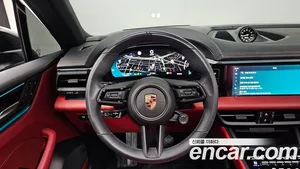 Porsche Macan, 2025 — миниатюра 12