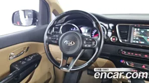 Kia Carnival, 2017 — миниатюра 13
