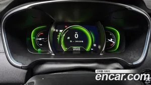 Renault SM6, 2016 — миниатюра 8