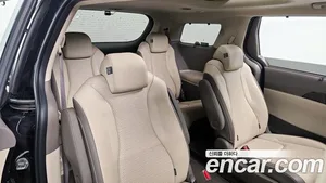Kia Carnival, 2022 — миниатюра 13