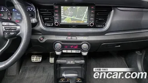 Kia Stonic, 2017 — миниатюра 16