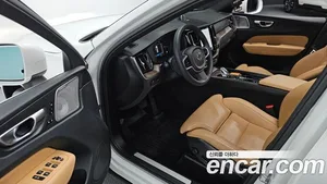 Volvo XC60, 2022 — миниатюра 11