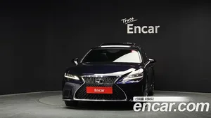 Lexus LS, 2022 — миниатюра 3