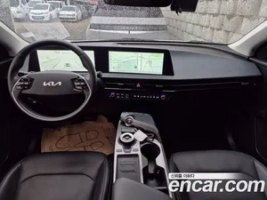 Kia EV6, 2022 — миниатюра 7