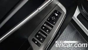 Kia EV6, 2022 — миниатюра 13