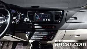 Kia Carnival, 2016 — миниатюра 14
