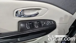 Kia Carnival, 2016 — миниатюра 17