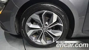 Renault SM6, 2018 — миниатюра 5