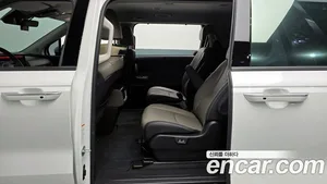 Kia Carnival, 2024 — миниатюра 12