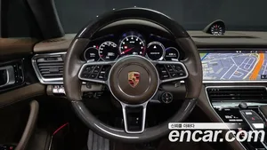 Porsche Panamera, 2020 — миниатюра 13