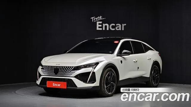 Peugeot 408, 2023 — фото автомобиля из Кореи