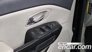 Kia Carnival, 2018 — миниатюра 17