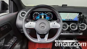Mercedes-Benz GLA-Class, 2022 — миниатюра 13
