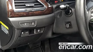 Genesis EQ900, 2017 — миниатюра 17
