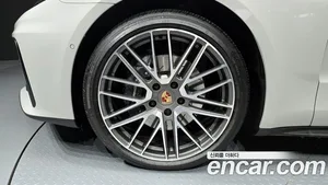 Porsche Panamera, 2025 — миниатюра 5