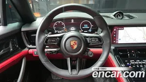 Porsche Panamera, 2025 — миниатюра 13