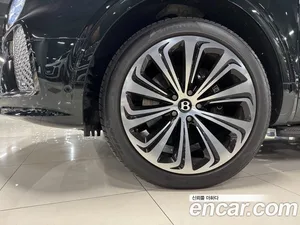 Bentley Bentayga, 2024 — миниатюра 16