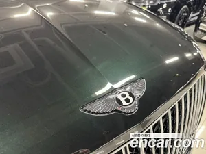 Bentley Bentayga, 2024 — миниатюра 18