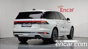 Lincoln Aviator, 2025 — миниатюра 1