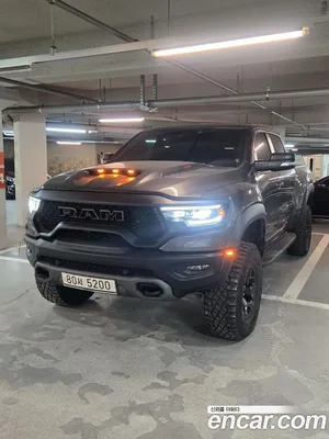 Dodge Ram Pick Up, 2022 — миниатюра 6